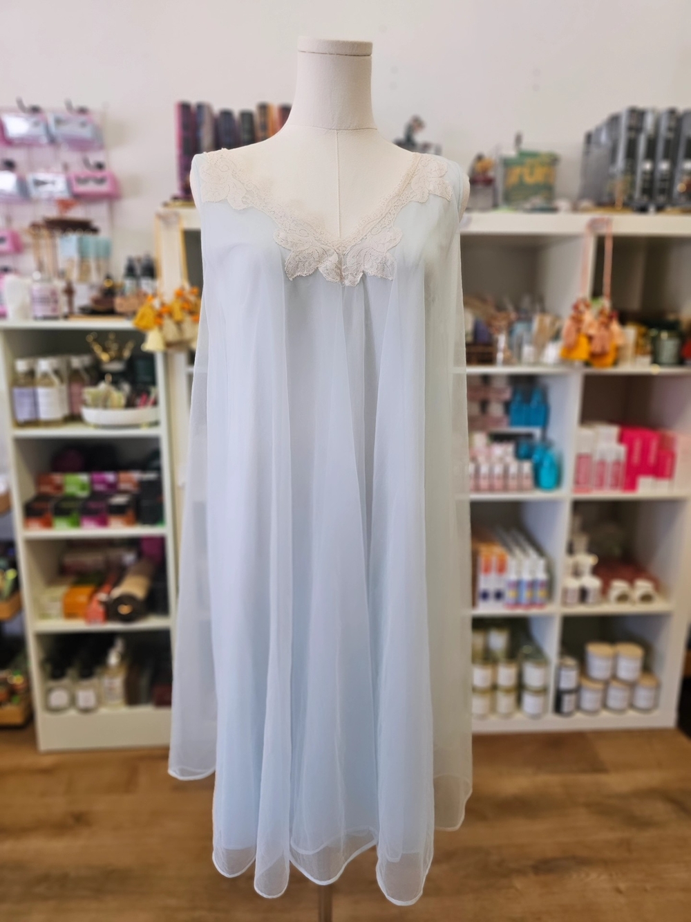 VTG Sheer Lace-Trim Nightgown - Light Blue